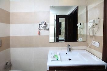 Oyo Rooms Malviya Nagar Market 新德里 外观 照片